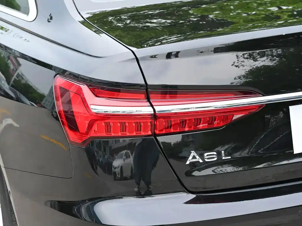 Audi A6L 2022 — фото 13