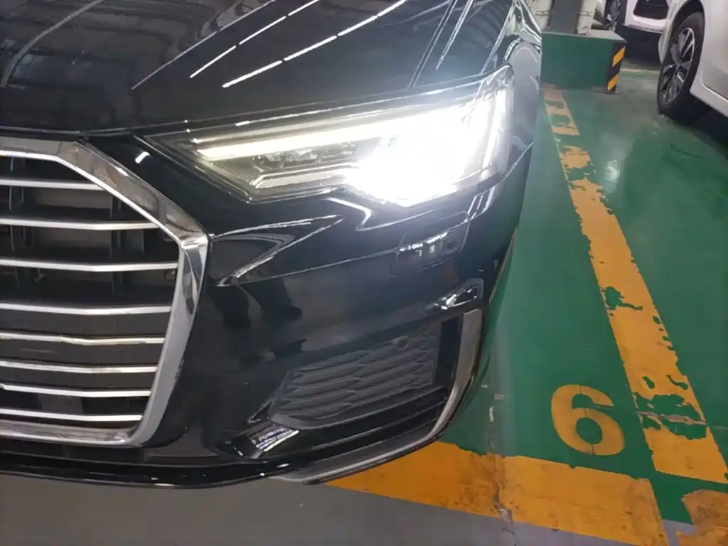 Audi A6L 2021 — фото 24