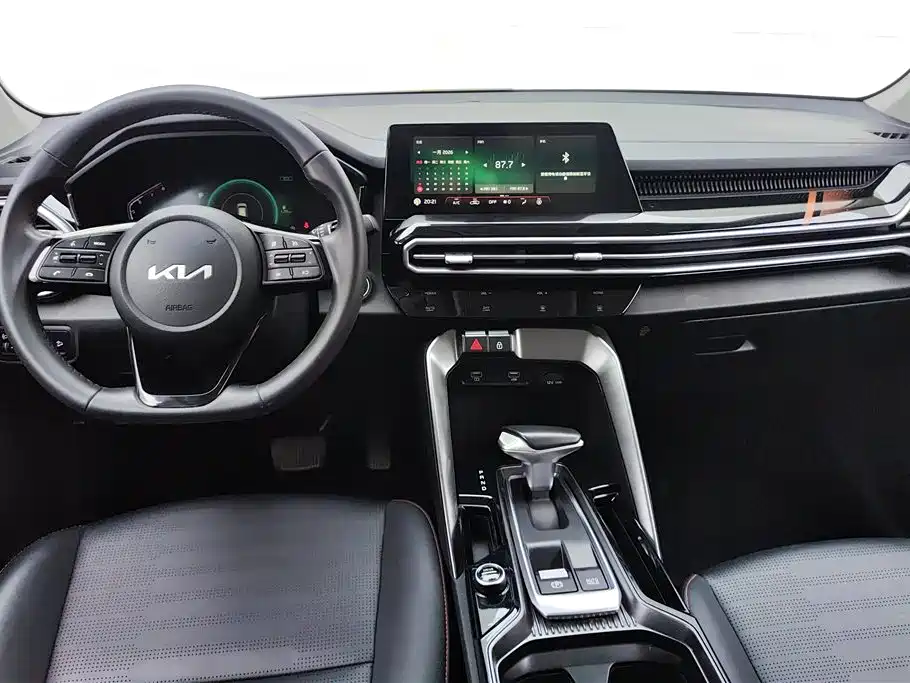 Kia Sportage 2021 — фото 12