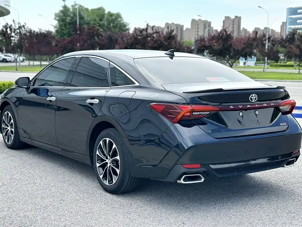 Toyota Avalon 2023 — фото 7