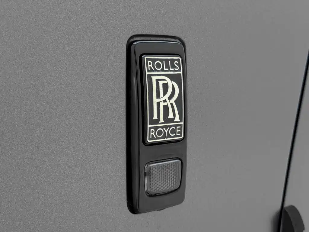 Rolls-Royce Wraith 2015 — фото 10