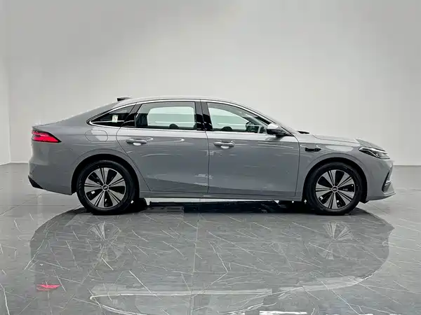 Geely Galaxy A7 EM 2025