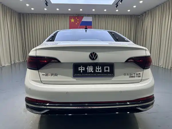 Volkswagen Sagitar 2022