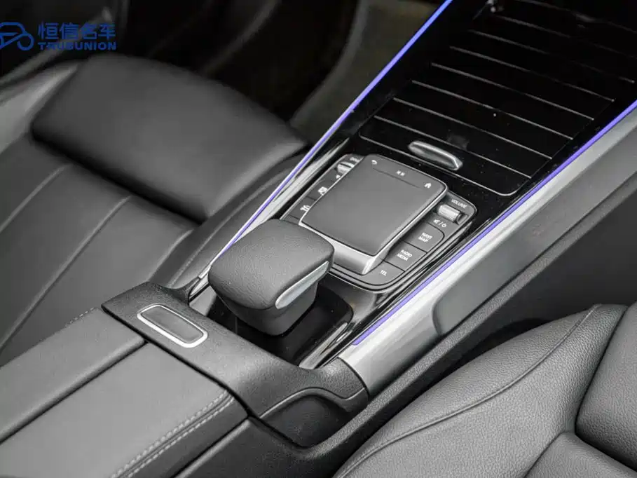 Mercedes-Benz GLB 2020 — фото 19