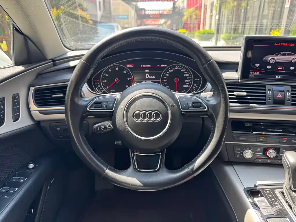 Audi A7 2017 — фото 14