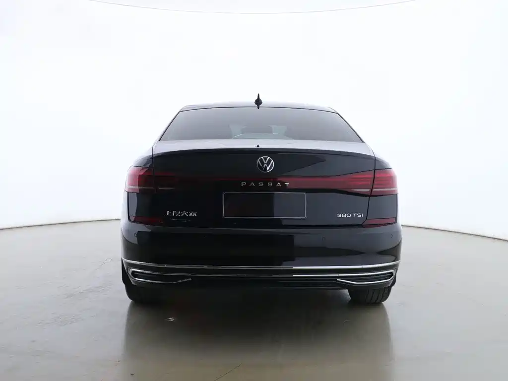 Volkswagen Passat 2024