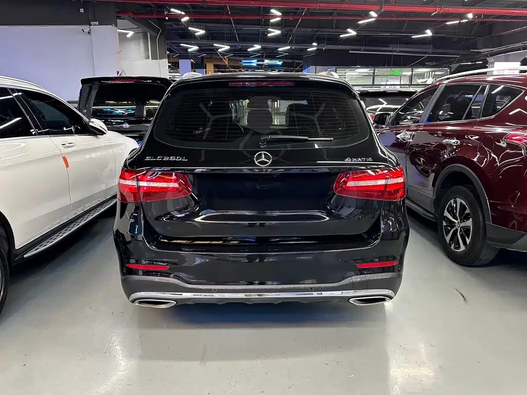 Mercedes-Benz GLC 2016 — фото 27