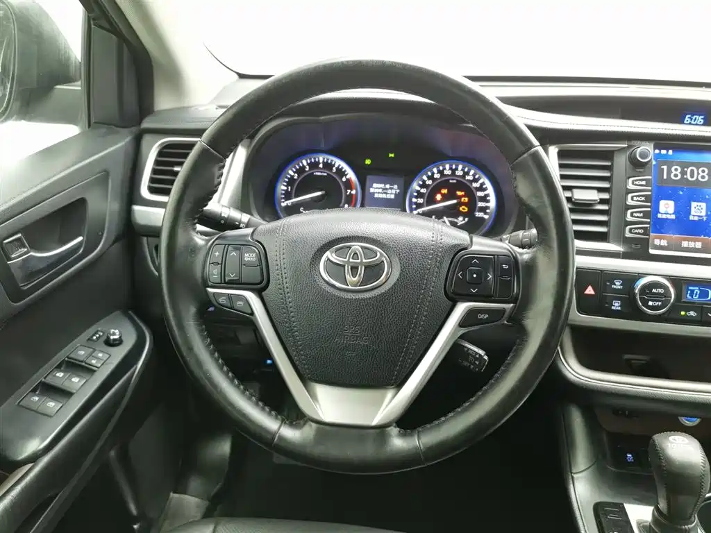 Toyota Highlander 2016 — фото 11
