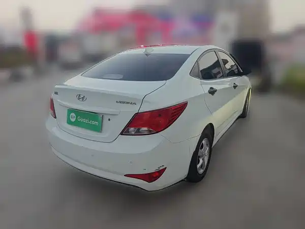 Hyundai Accent 2016