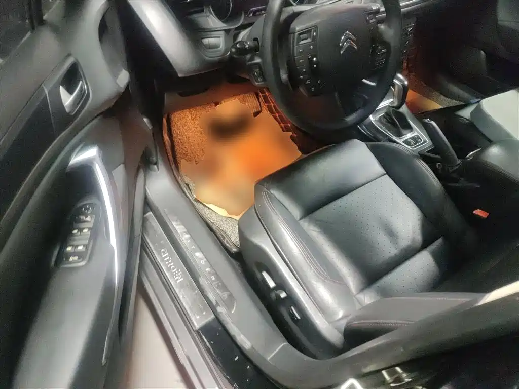 Citroen C5 2015 — фото 16