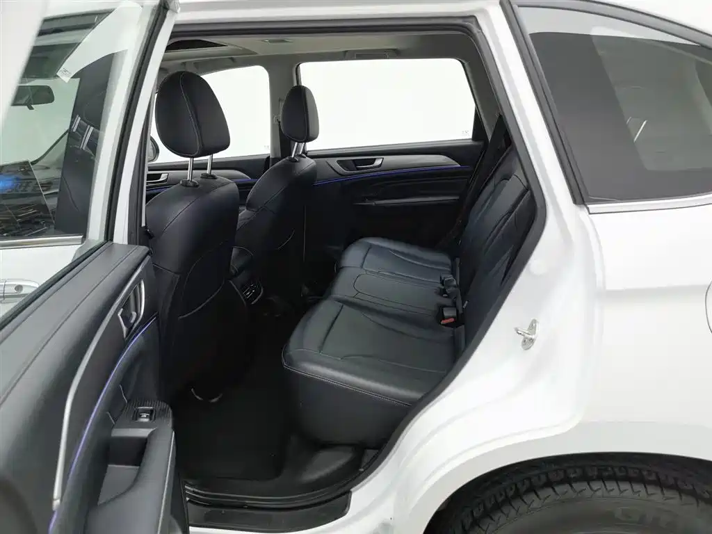 Haval M6 2021 — фото 15