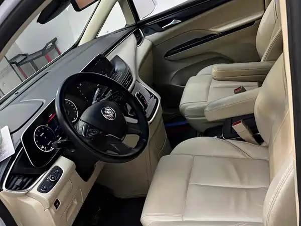 Buick GL8 2022