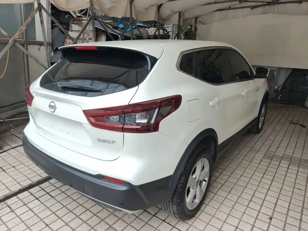 Nissan Qashqai 2023 — фото 7