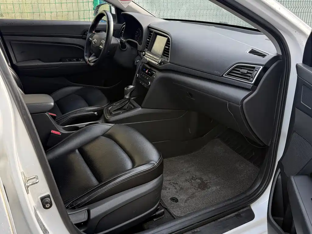 Hyundai Celesta 2018 — фото 11