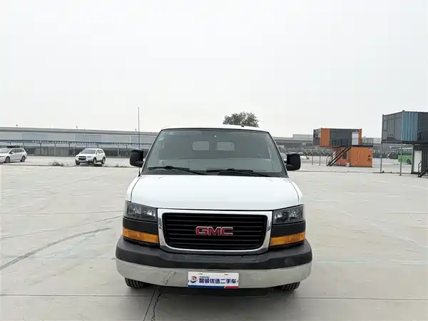 GMC SAVANA 2012