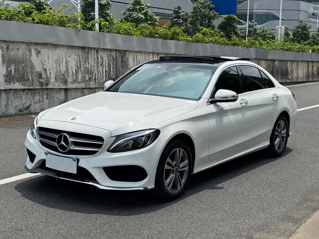 Mercedes-Benz C-Class 2017 — фото 1