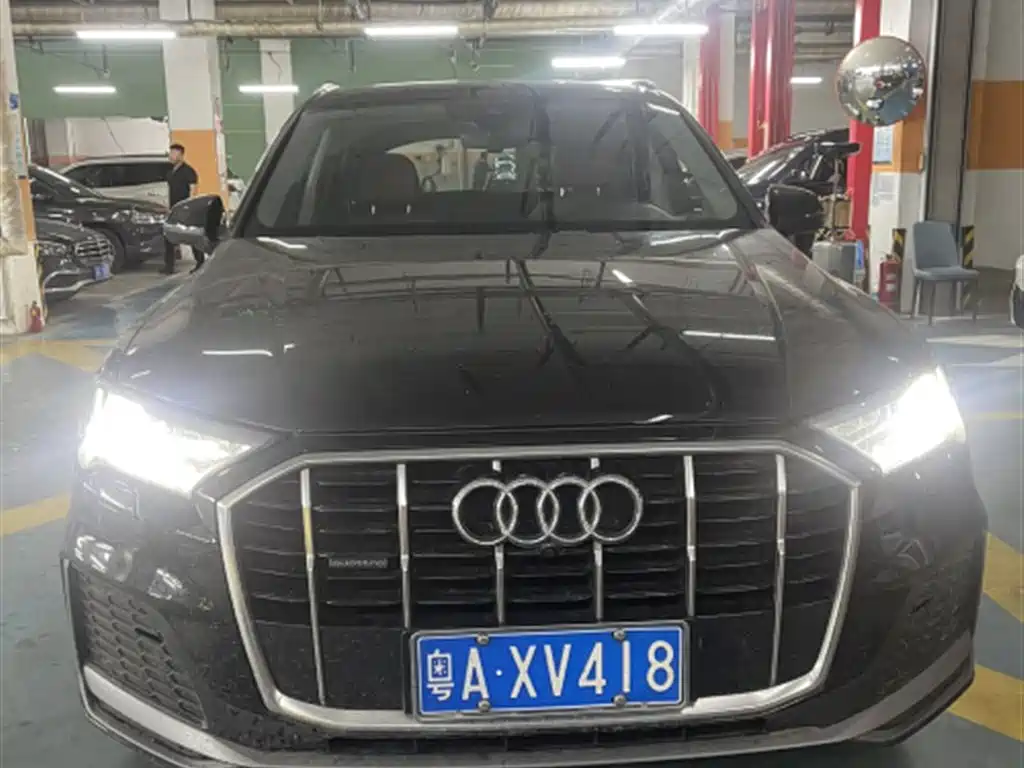 Audi Q7 2021