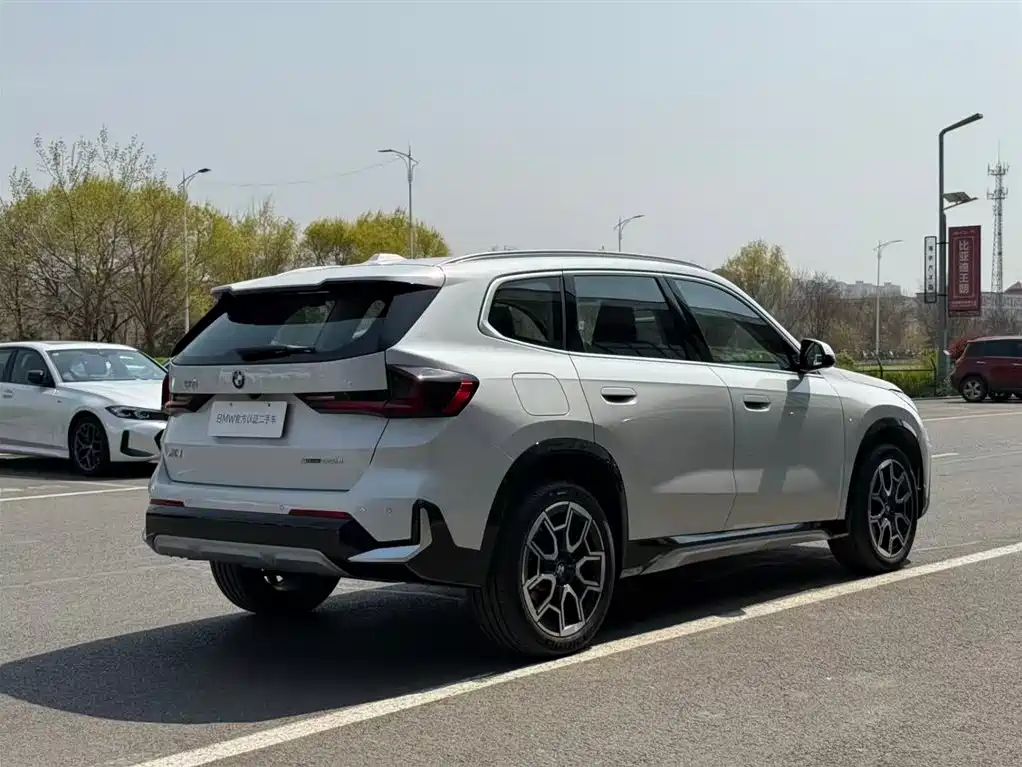 BMW X1 2025 — фото 19