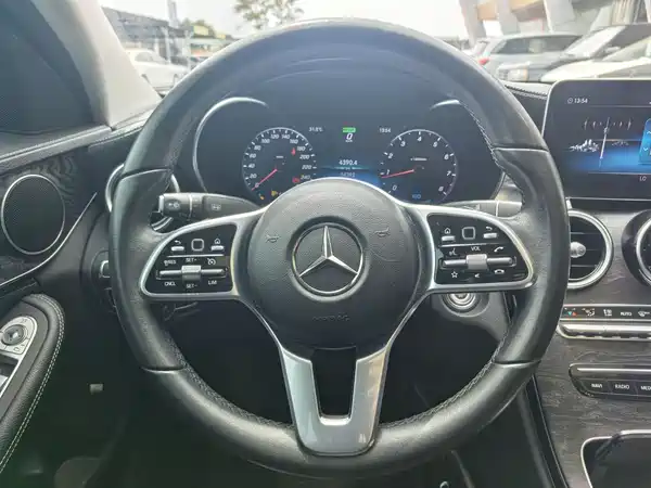 Mercedes-Benz C-Class 2019
