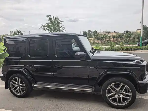Mercedes-Benz G-Class 2023