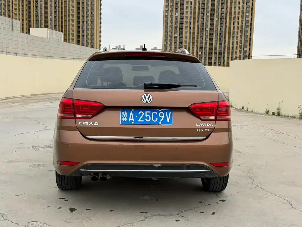 Volkswagen Gran Lavida 2016