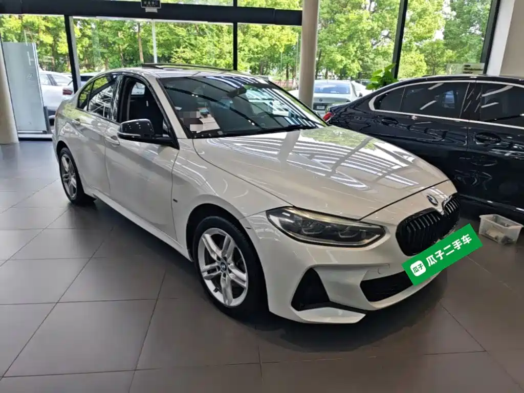 BMW 1 Series 2021