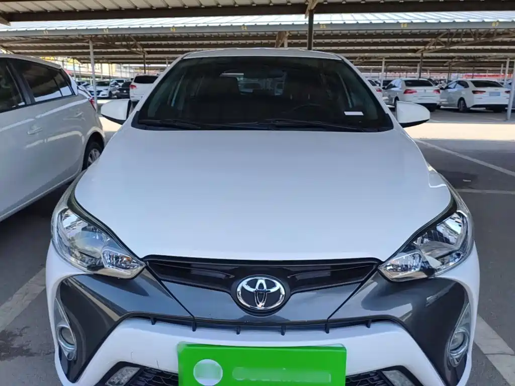 Toyota Yaris L 2018 — фото 3