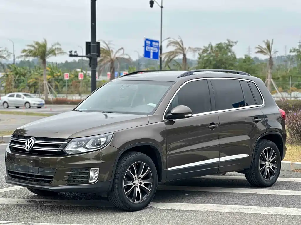 Volkswagen Tiguan 2016 — фото 1