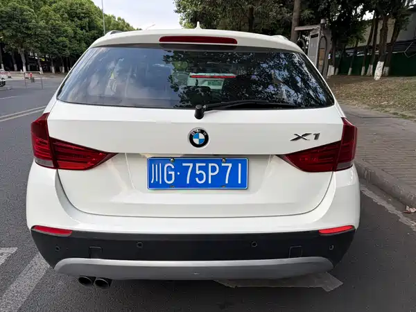 BMW X1 2012