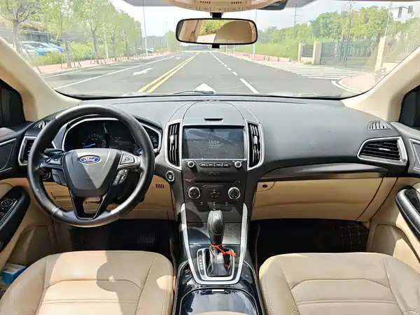 Ford Edge 2017