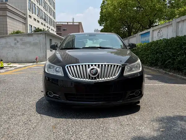 Buick LaCrosse 2013