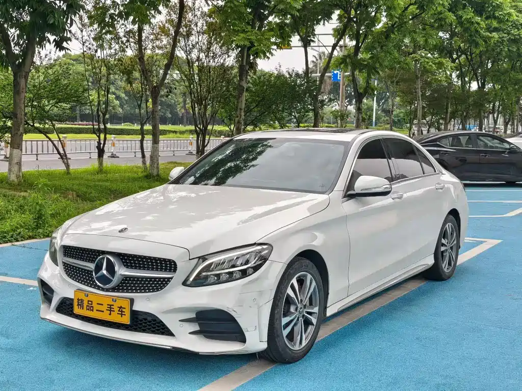 Mercedes-Benz C-Class 2019 — фото 1
