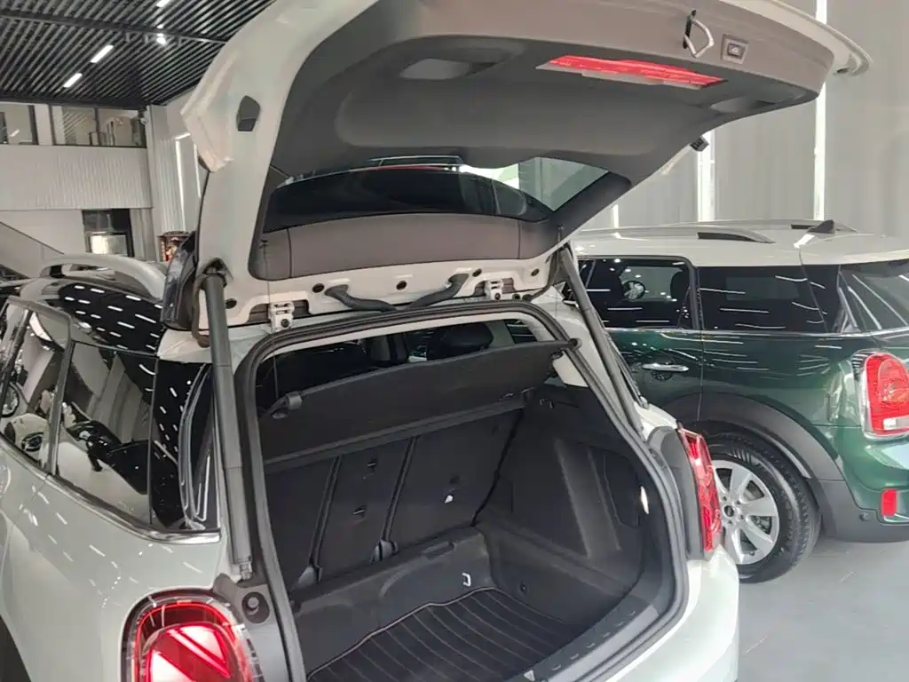 MINI Countryman 2022 — фото 19
