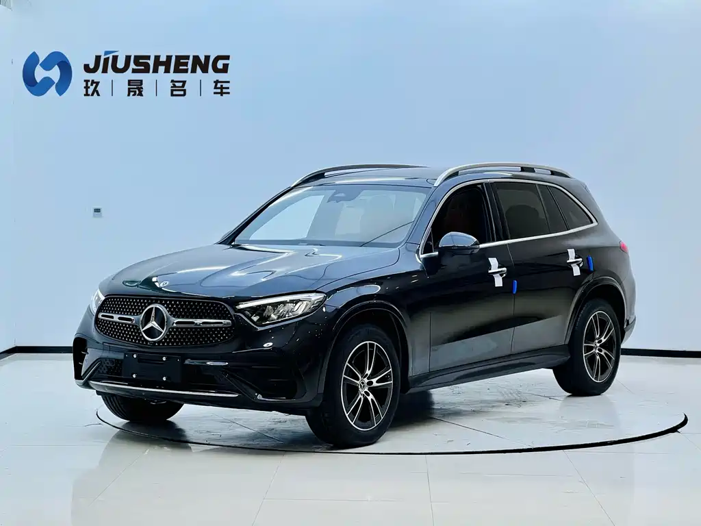 Mercedes-Benz GLC 2025 — фото 1