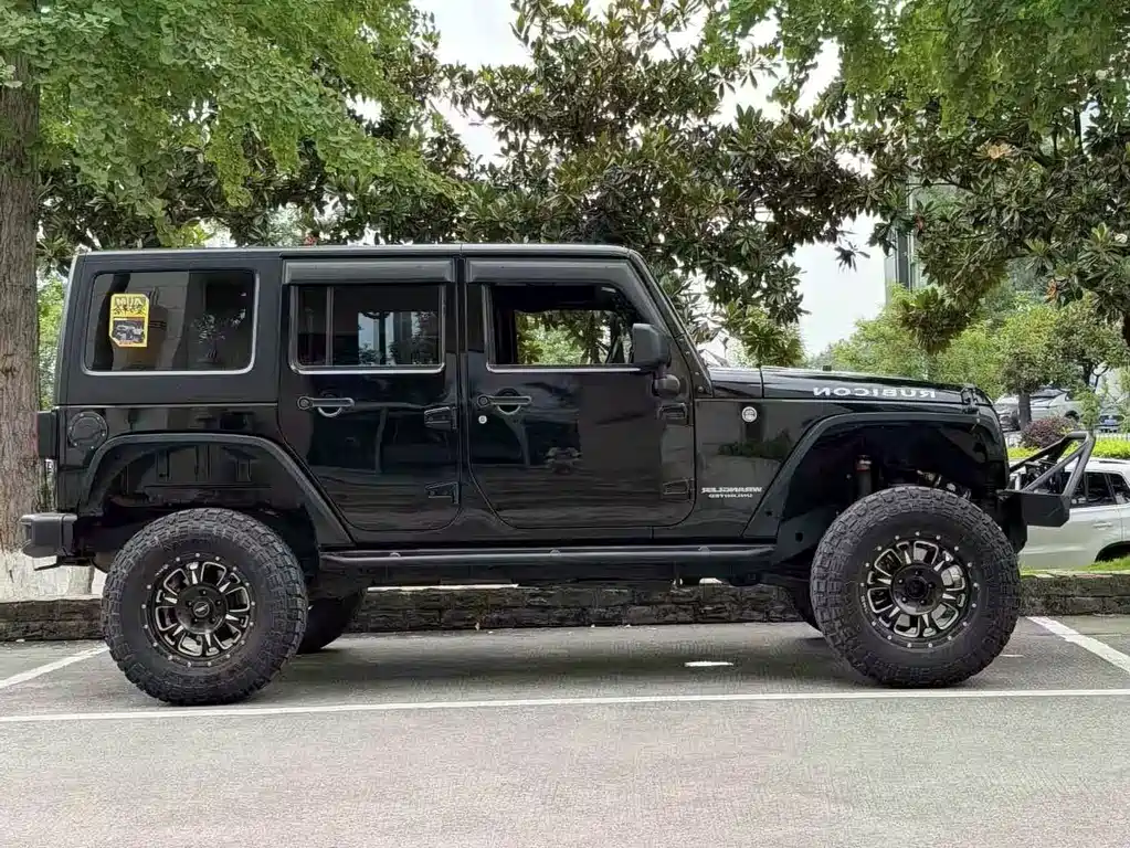 Jeep Wrangler 2016 — фото 3