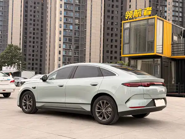 BYD Qin L 2025