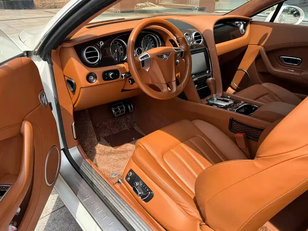 Bentley Continental 2014 — фото 4