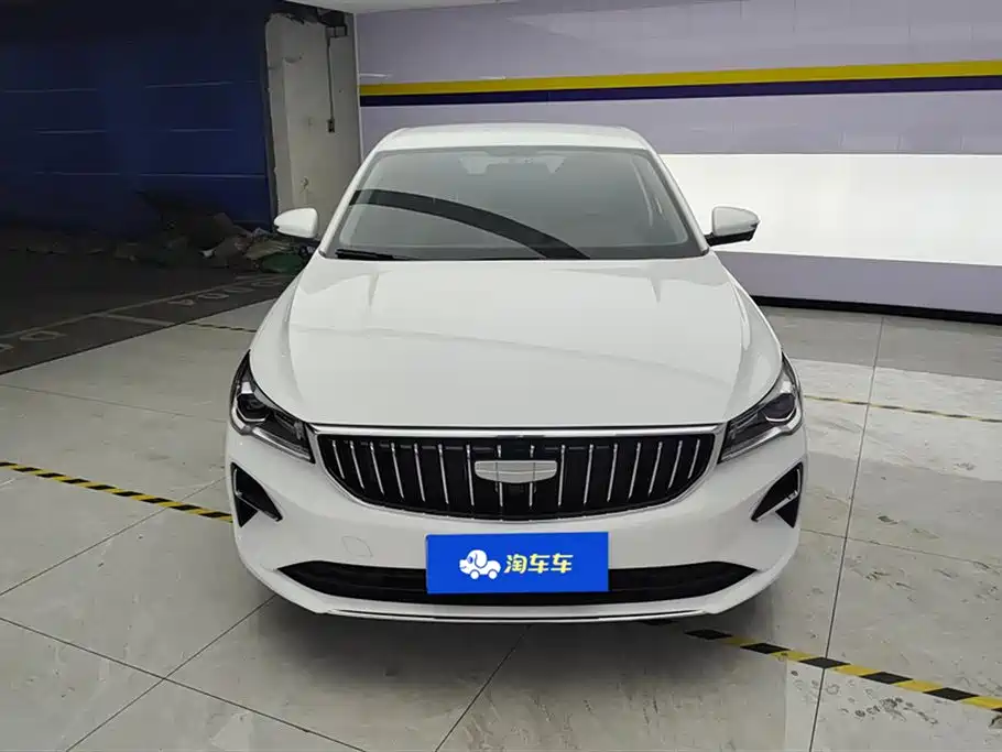 Geely Emgrand 2026
