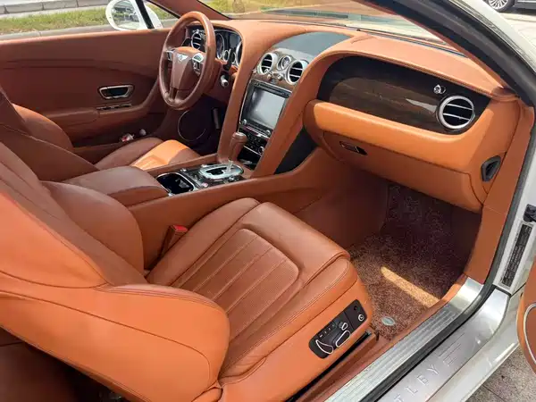 Bentley Continental 2014