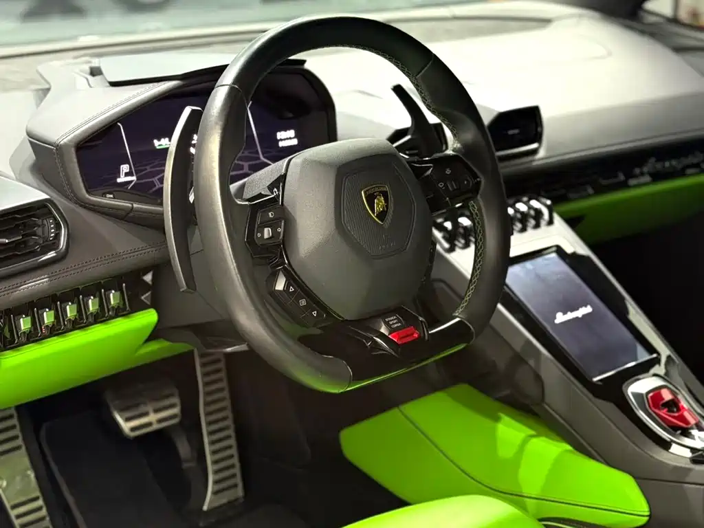 Lamborghini Huracán 2021 — фото 18