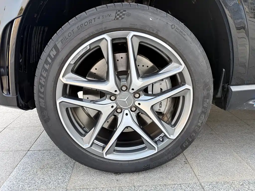 Mercedes-Benz GLE AMG 2023 — фото 6