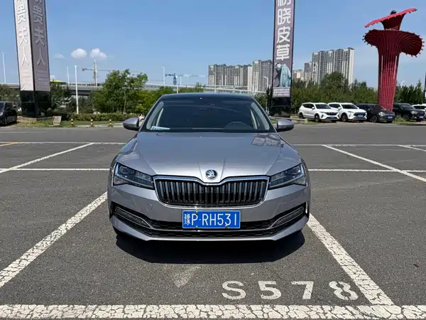 Skoda Superb 2024