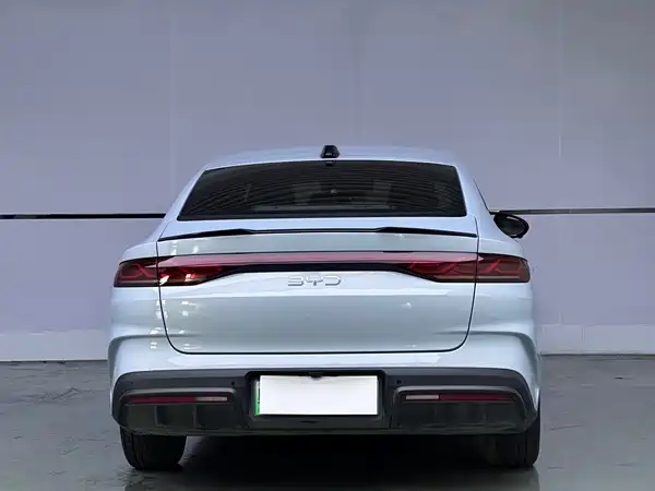 BYD Qin L 2025