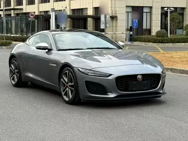 Jaguar F-TYPE 2023