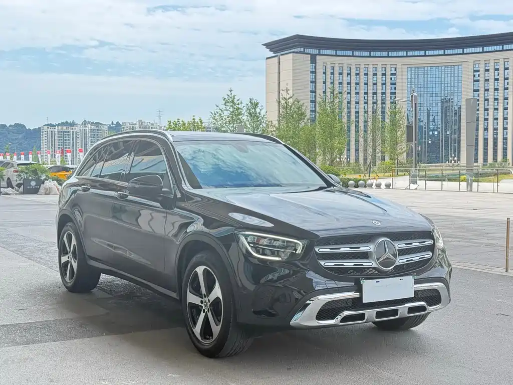 Mercedes-Benz GLC 2022 — фото 3