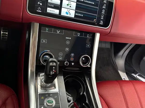 Land Rover Range Rover Sport 2015