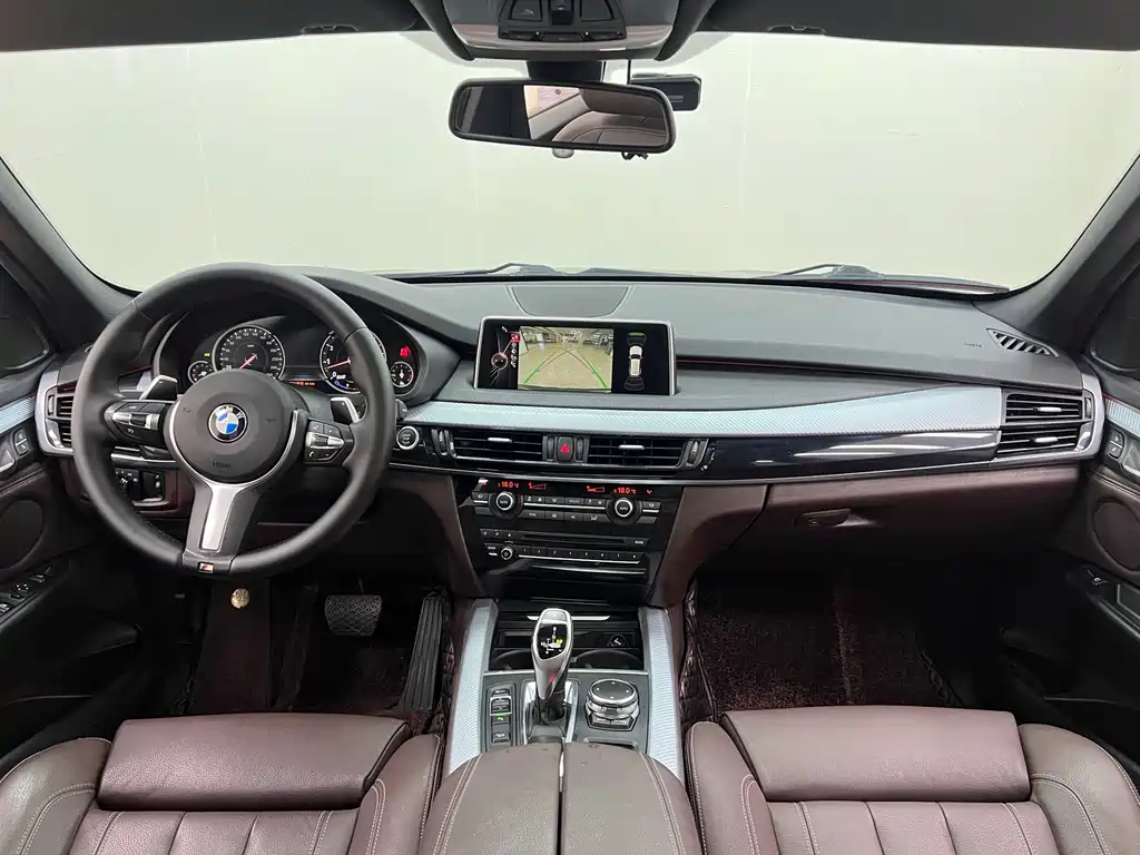 BMW X5 2017 — фото 11