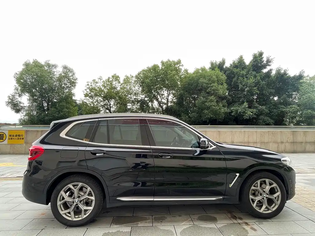 BMW X3 2019 — фото 11