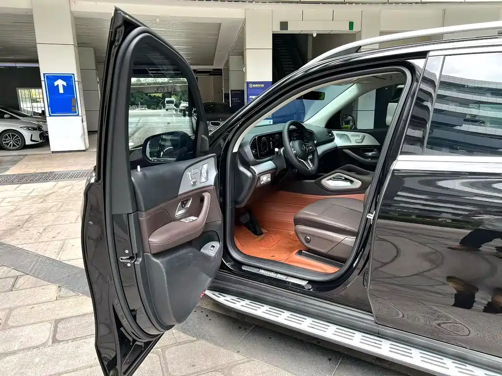 Mercedes-Benz GLE 2021 — фото 4
