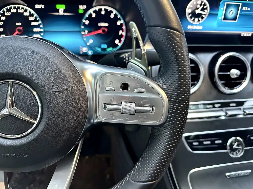 Mercedes-Benz C-Class 2021 — фото 10